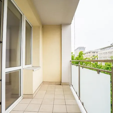 Private Central Studio • Diamond * Warsaw